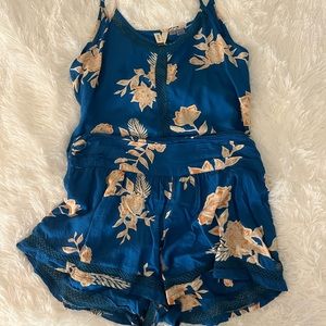 Roxy 2 Piece Floral Set